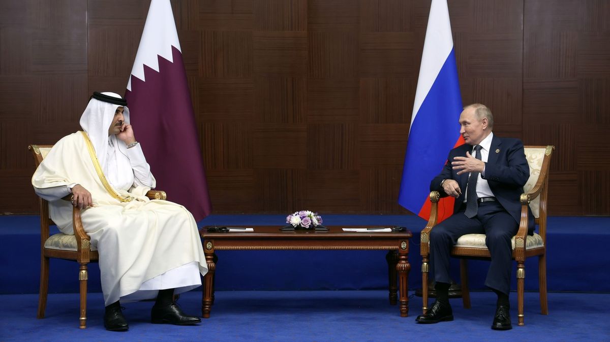Katarský emír Putinovi: Jsem hrdý na vztah s Ruskem